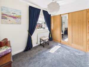 Bedroom- click for photo gallery